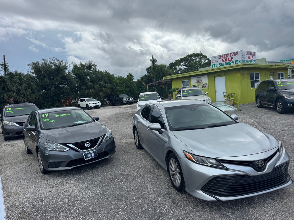 2018 Toyota Camry Image 10