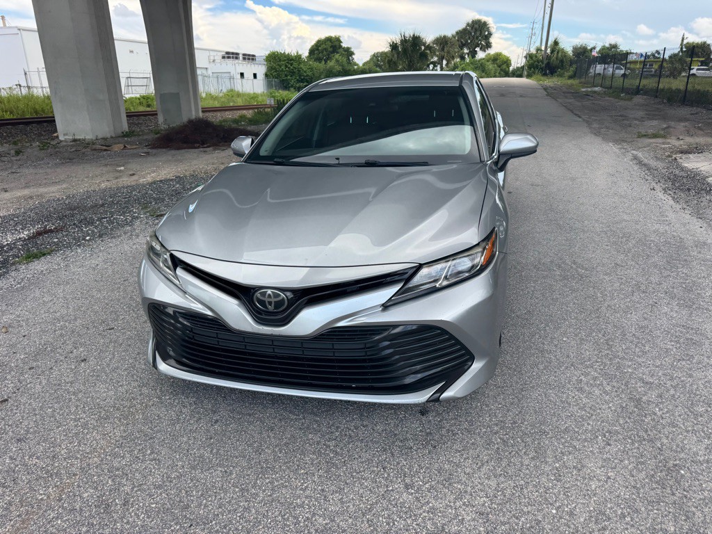 2018 Toyota Camry Image 5