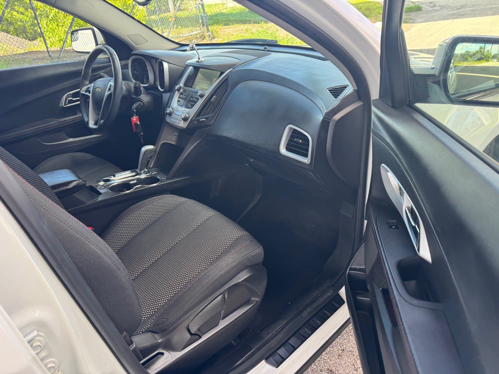 2013 Chevrolet Equinox Image 11