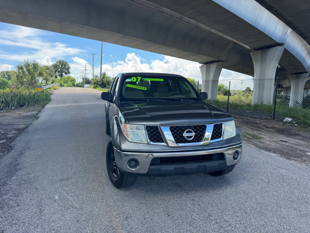 2007 Nissan Frontier Image 1