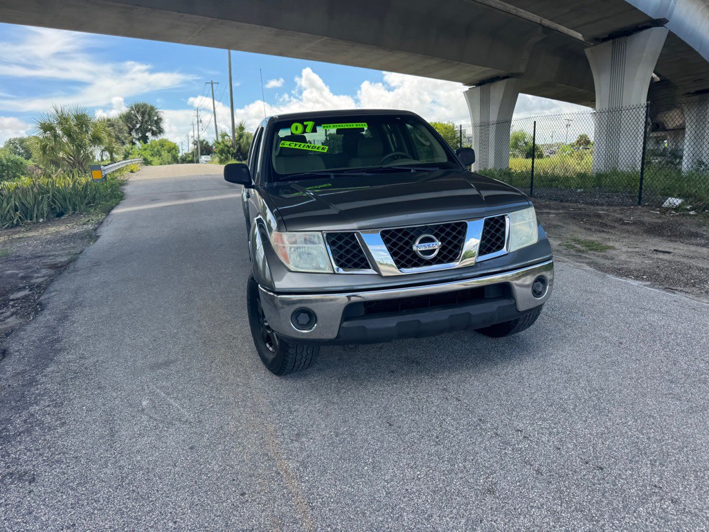 2007 Nissan Frontier Image 14