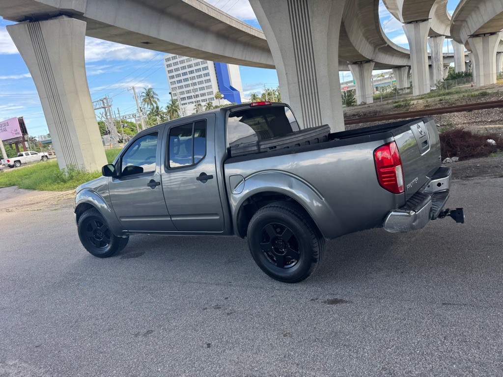2007 Nissan Frontier Image 20
