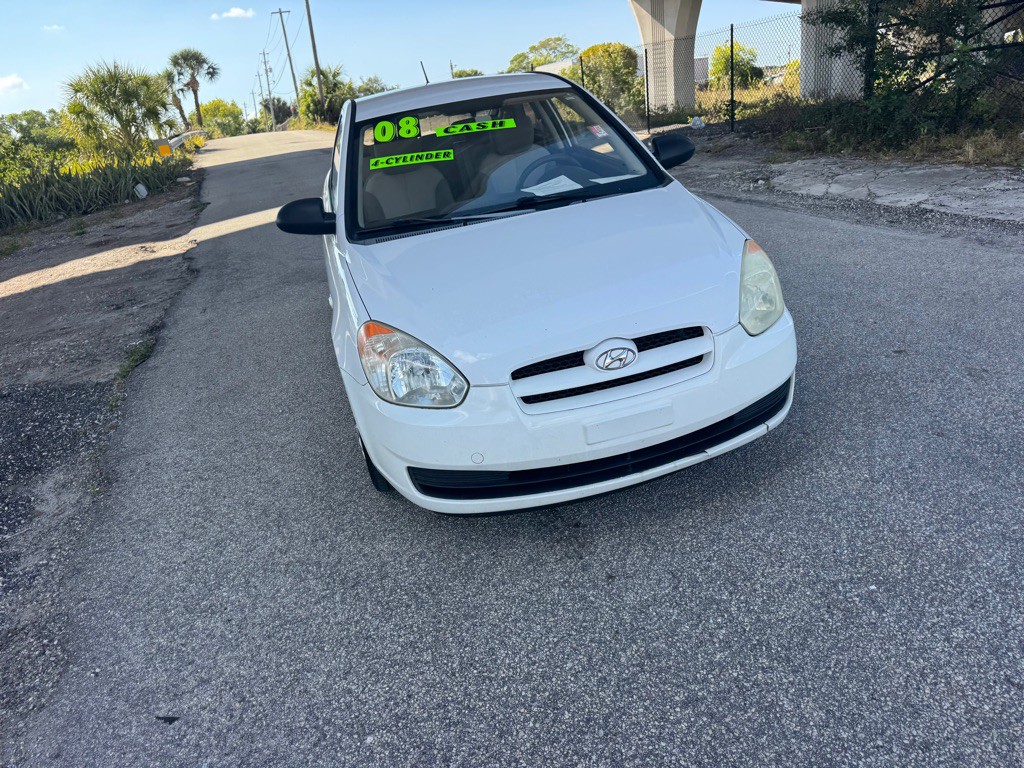 2008 Hyundai Accent Image 1