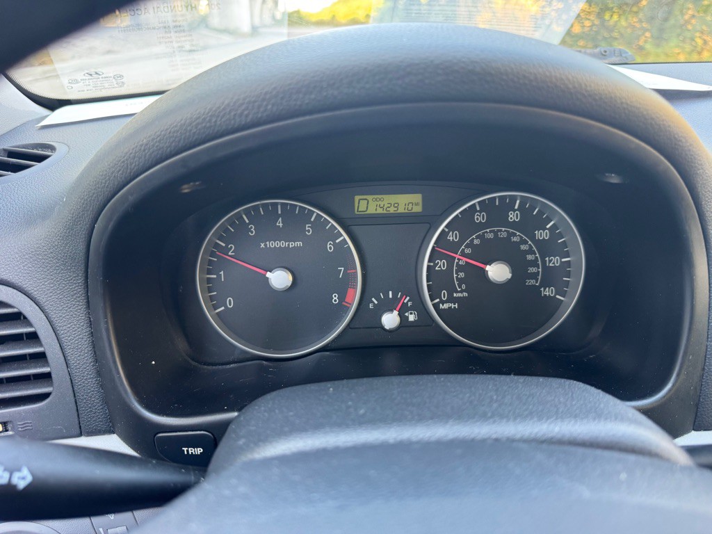 2008 Hyundai Accent Image 8