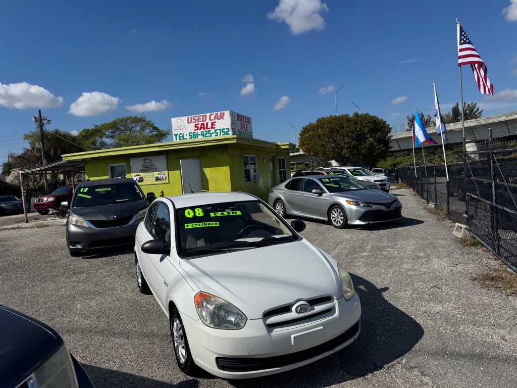 2008 Hyundai Accent Image 12