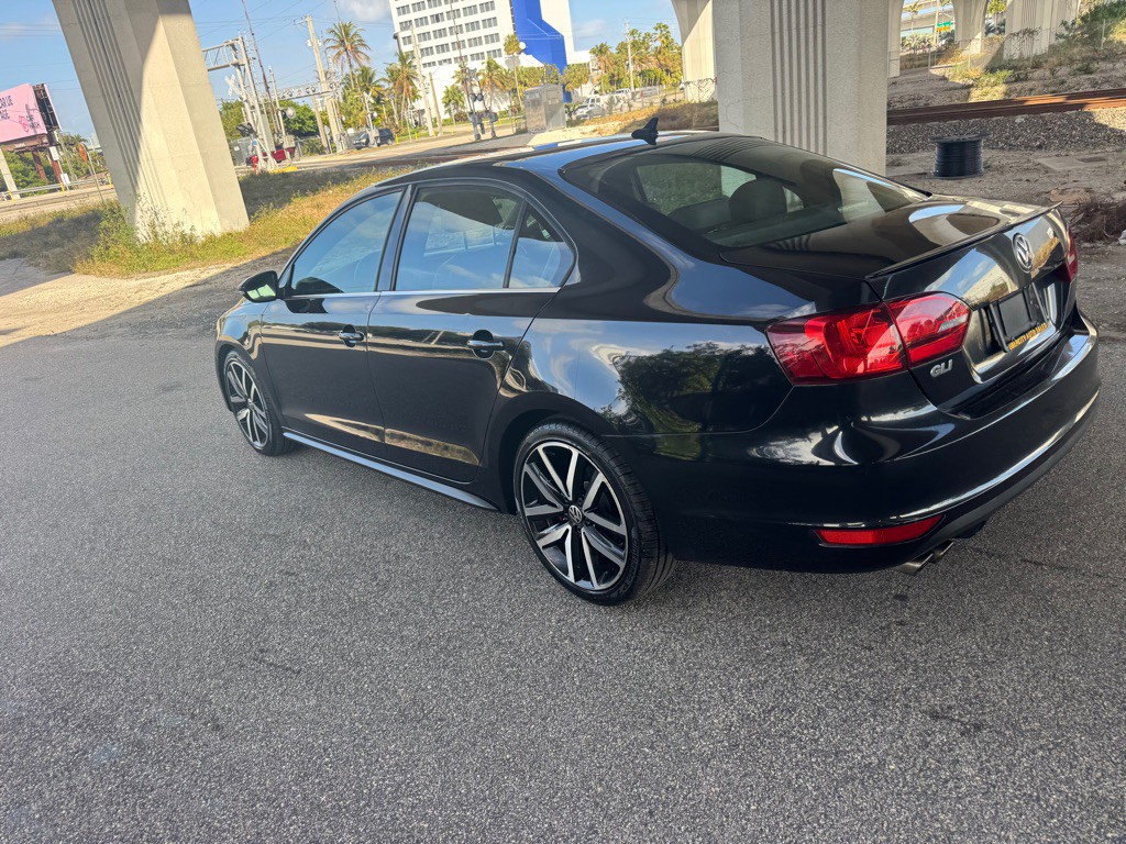 2013 Volkswagen Jetta Image 12