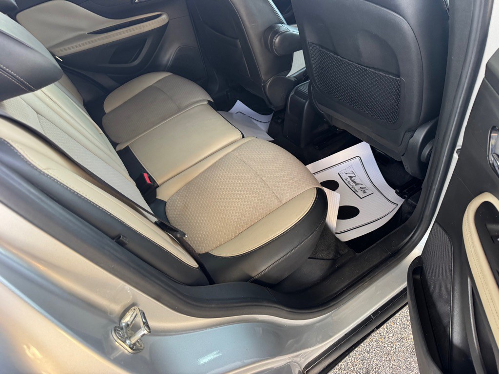 2019 Buick Enclave Image 15