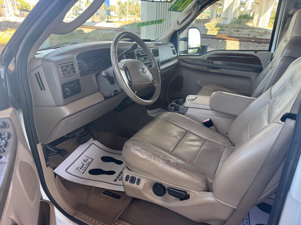 2004 Ford F-250 Image 9