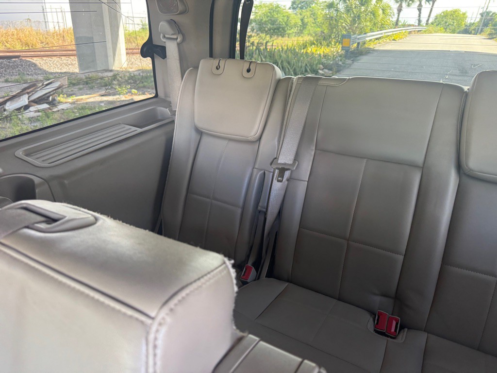 2012 Lincoln Navigator Image 8