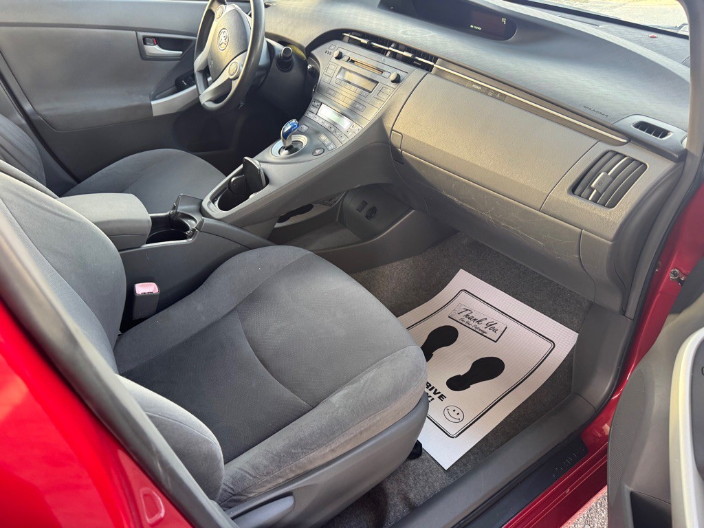 2011 Toyota Prius Image 6