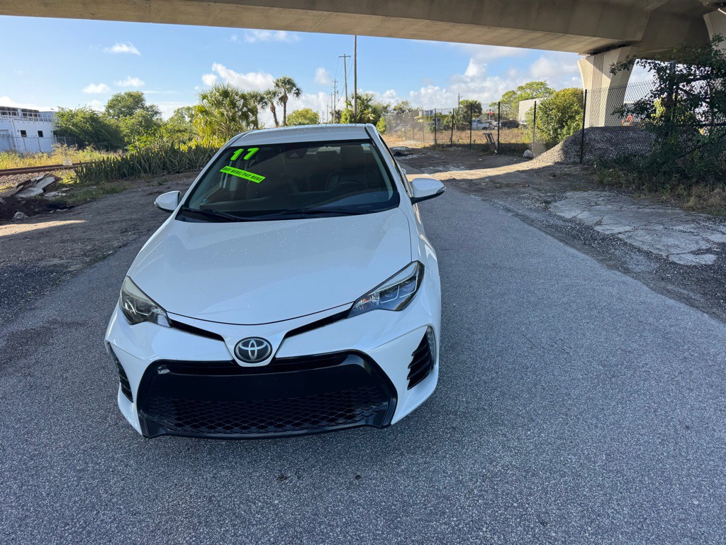 2017 Toyota Corolla Image 4
