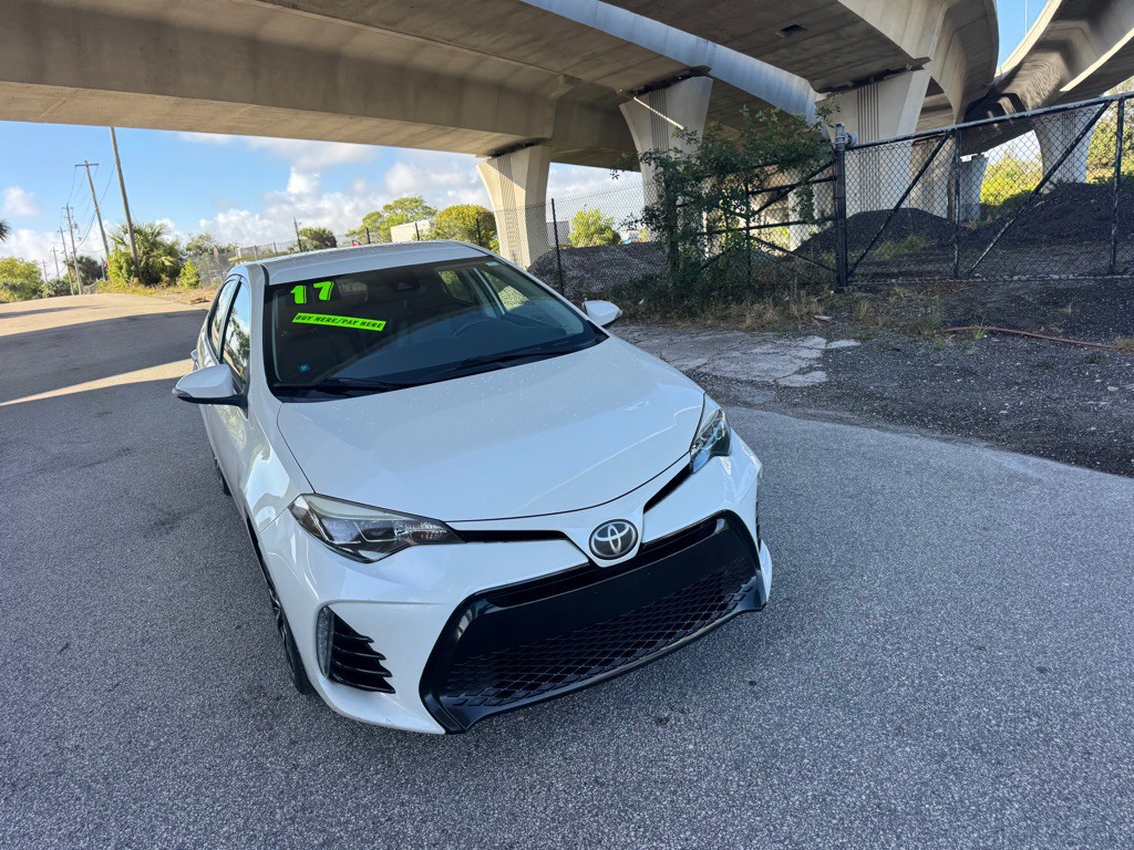 2017 Toyota Corolla Image 6