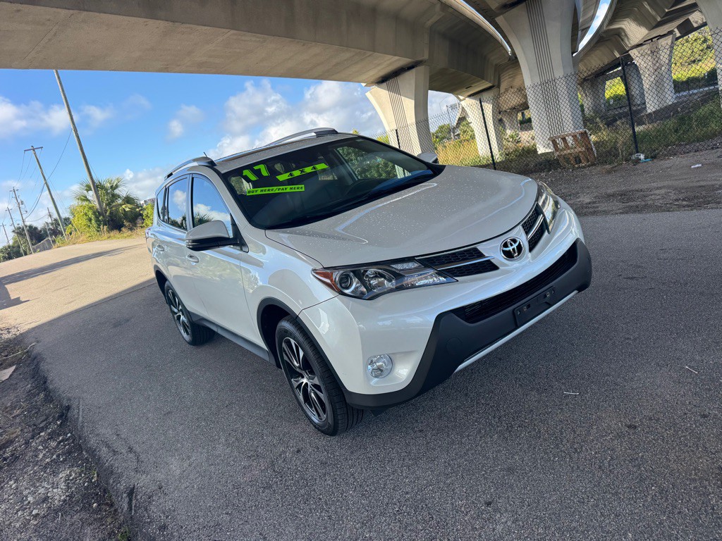 2015 Toyota Rav4 Image 6