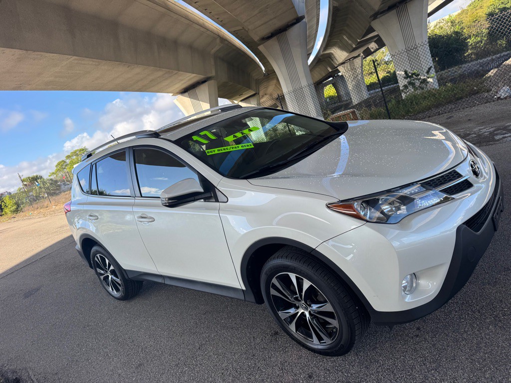 2015 Toyota Rav4 Image 16