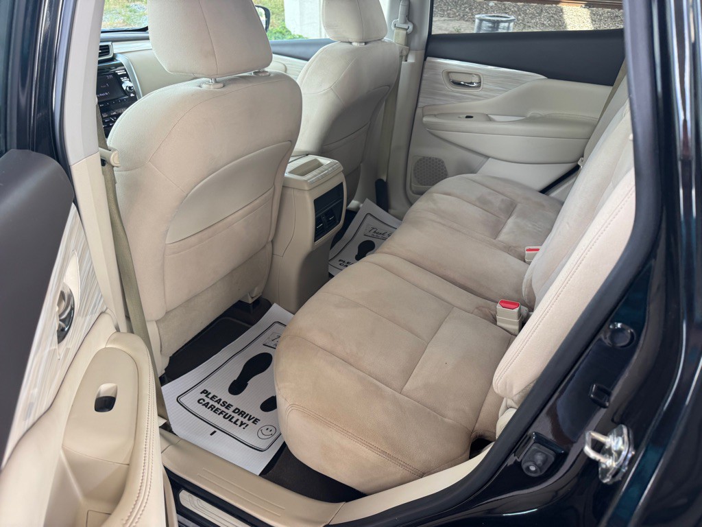 2016 Nissan Murano Image 9