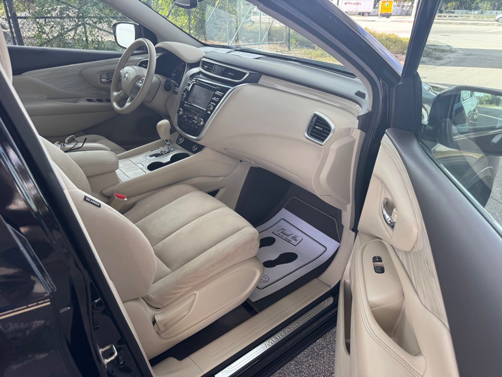 2016 Nissan Murano Image 14
