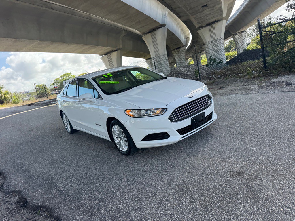 2015 Ford Fusion Image 13