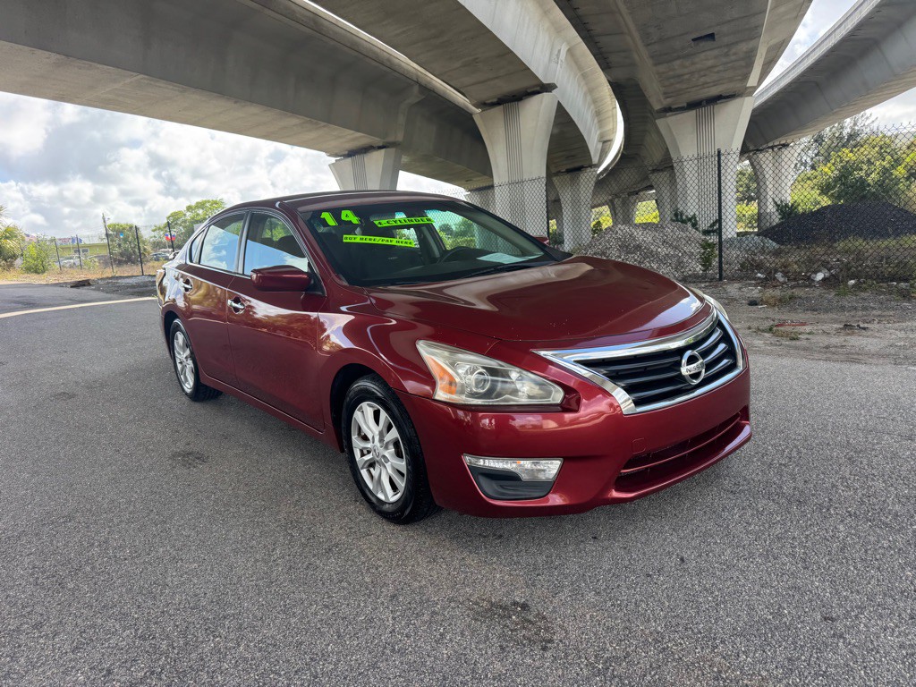 2014 Nissan Altima Image 2