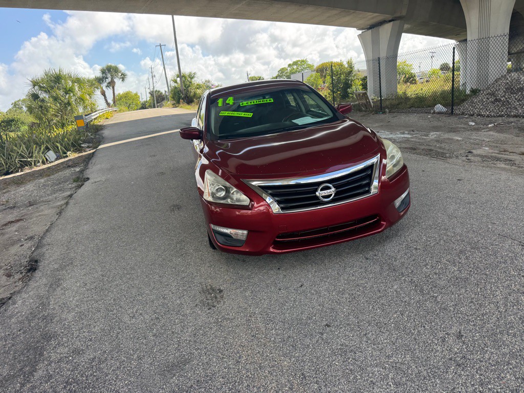 2014 Nissan Altima Image 7