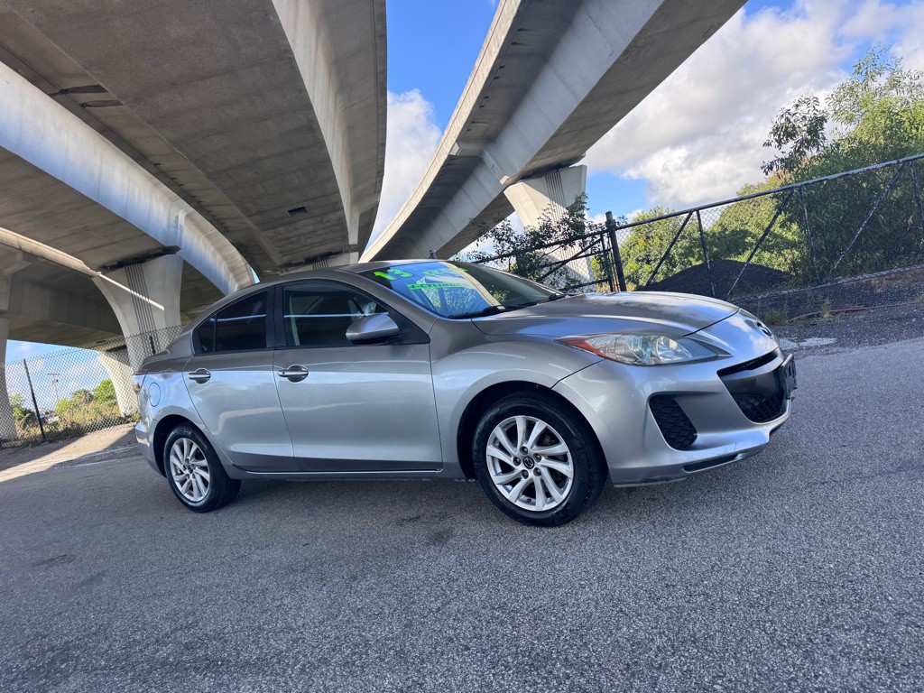 2013 Mazda Mazda3 Image 4