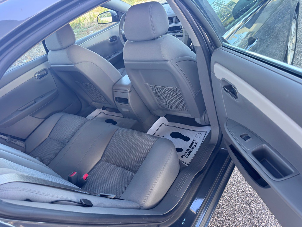 2009 Chevrolet Malibu Image 6