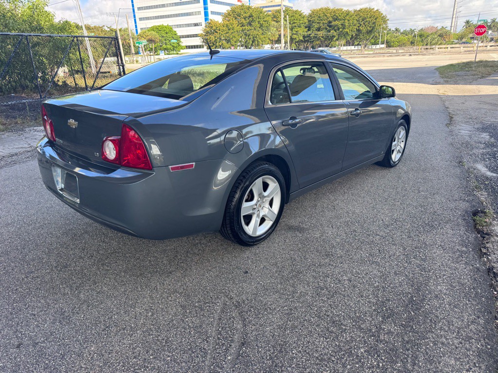 2009 Chevrolet Malibu Image 27