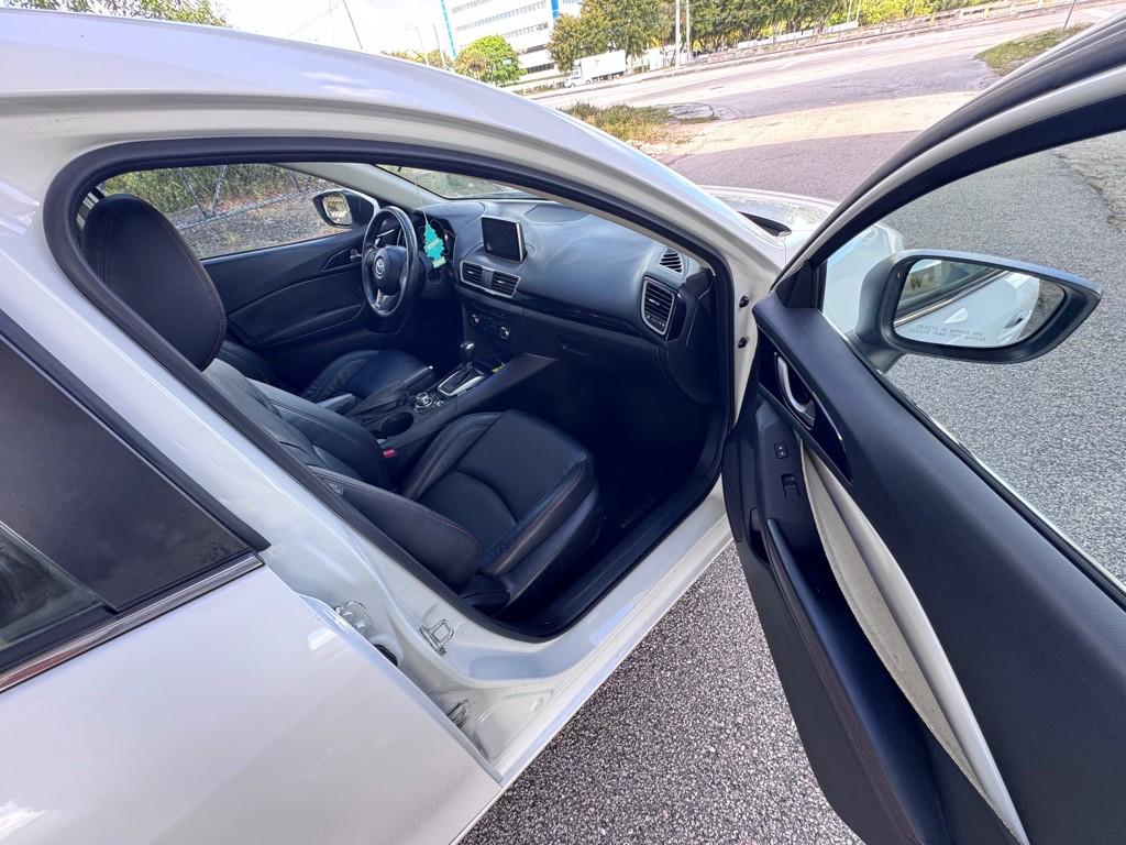 2014 Mazda Mazda3 Image 37
