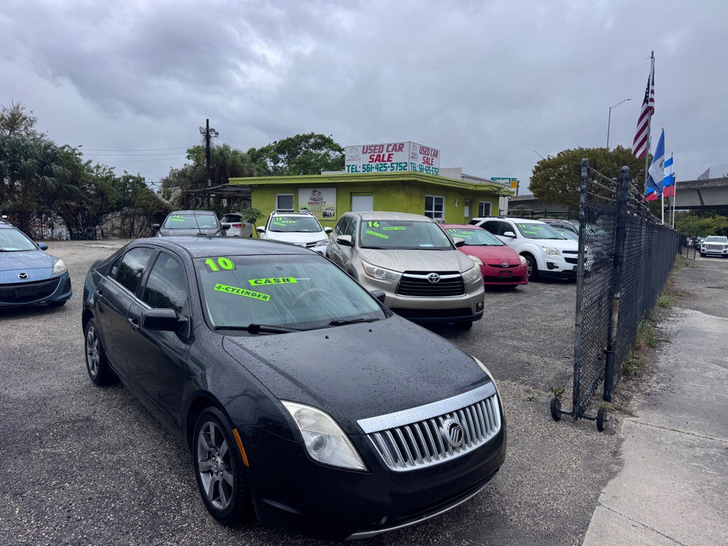 2010 Mercury Milan Image 13