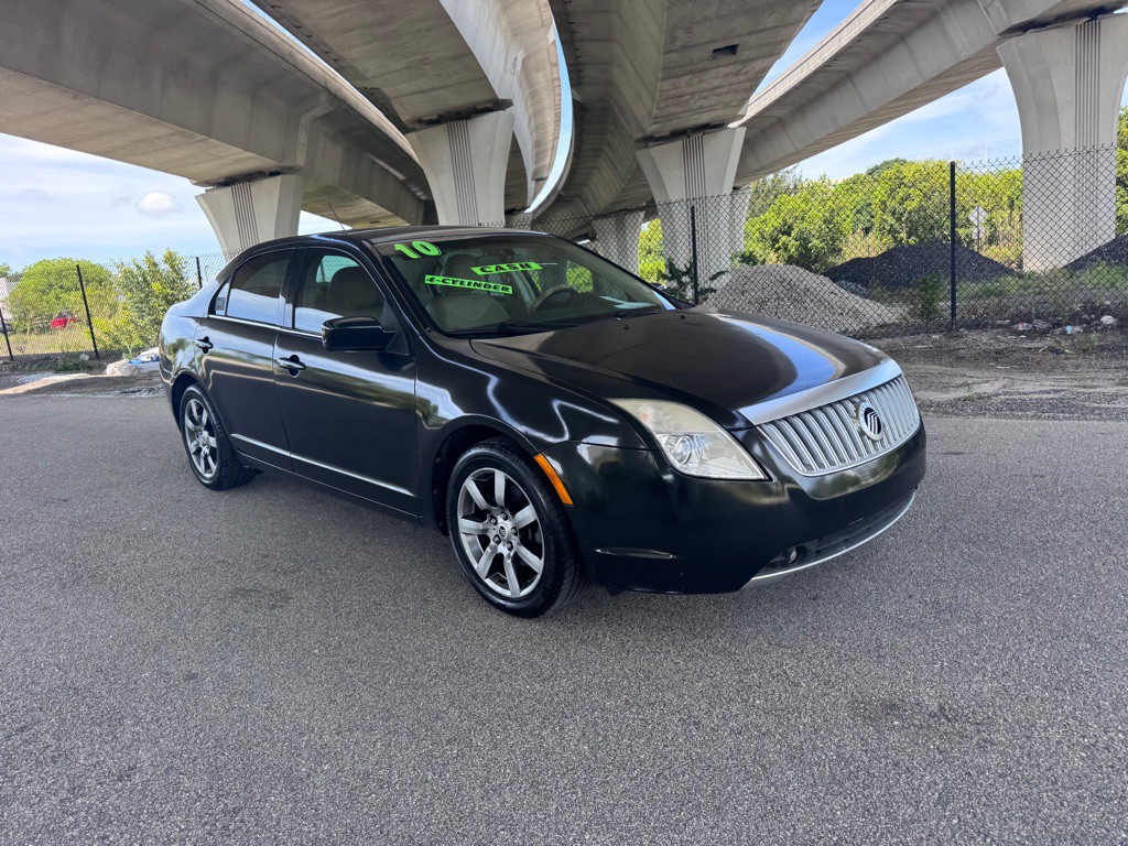 2010 Mercury Milan Image 1