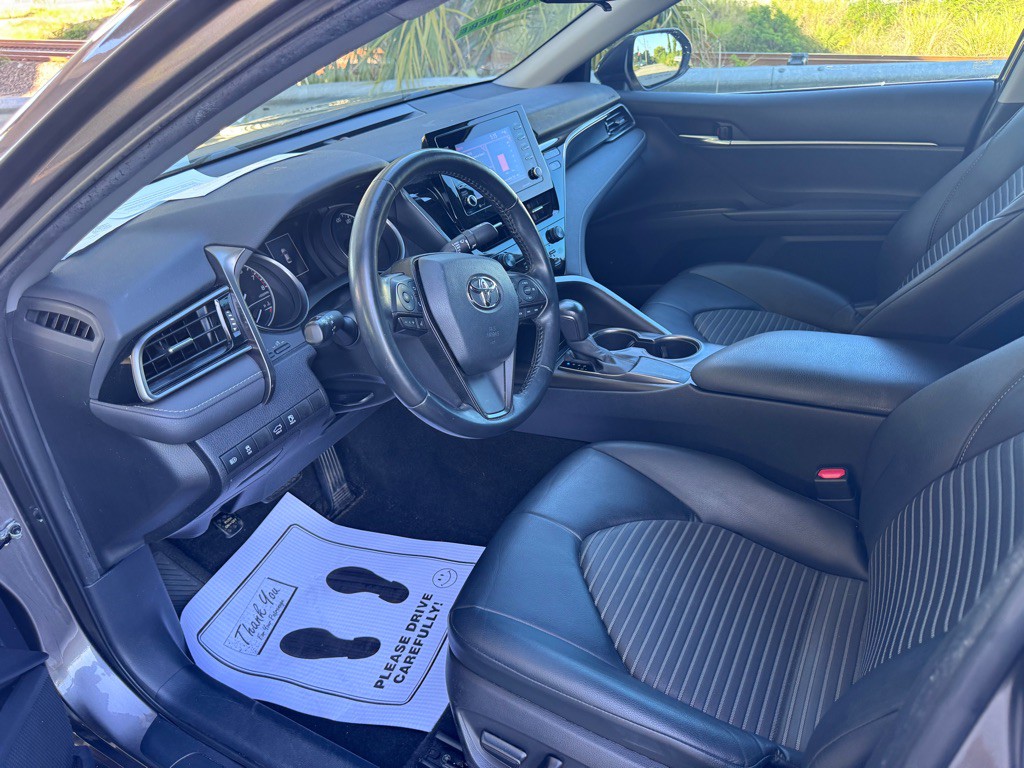 2021 Toyota Camry Image 24
