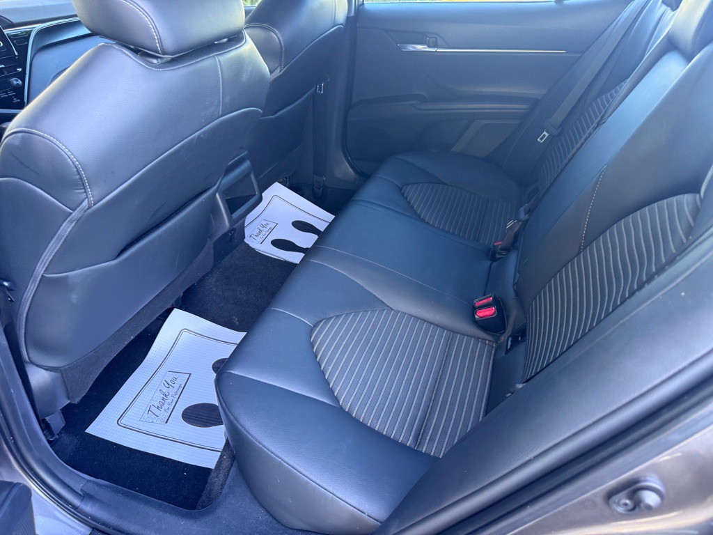 2021 Toyota Camry Image 30