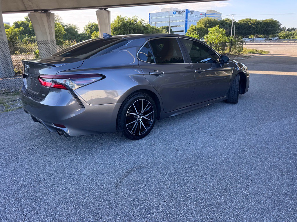 2021 Toyota Camry Image 36