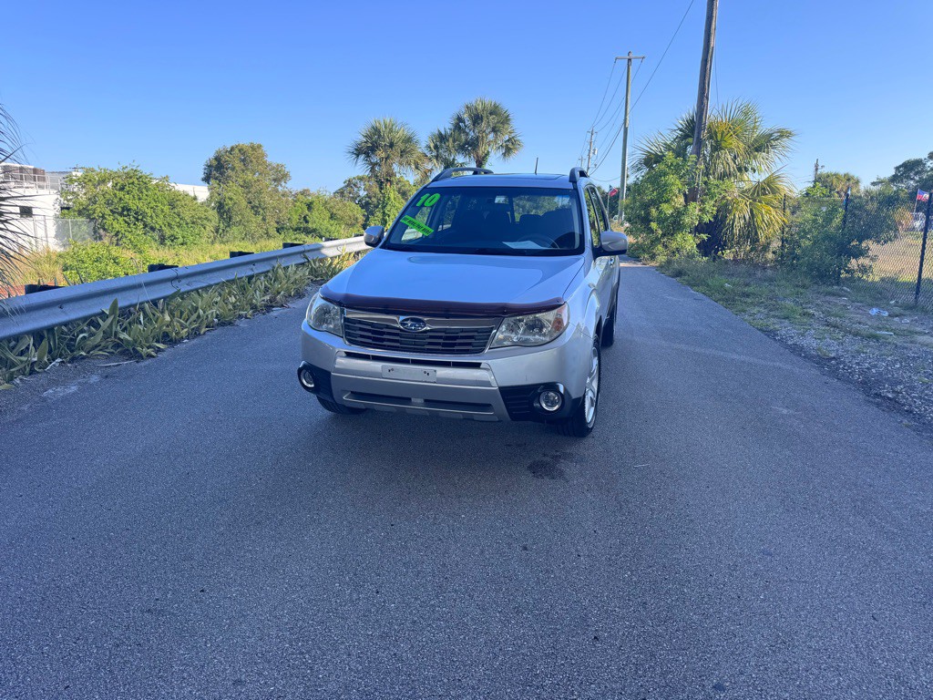 2010 Subaru Forester Image 3