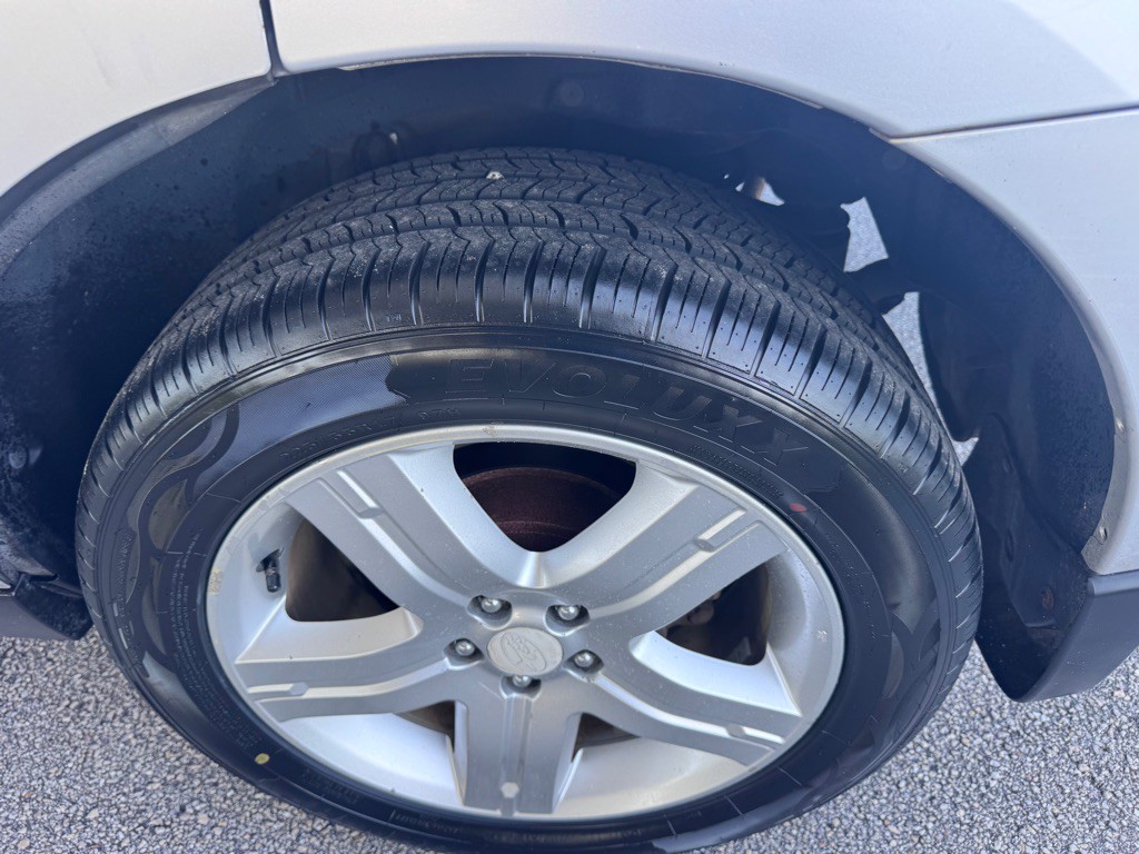 2010 Subaru Forester Image 28