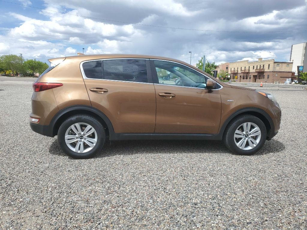 2017 Kia Sportage Image 2