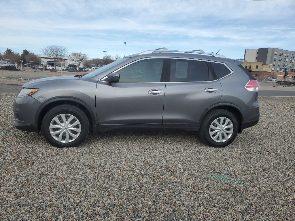 2016 Nissan Rogue Image 1