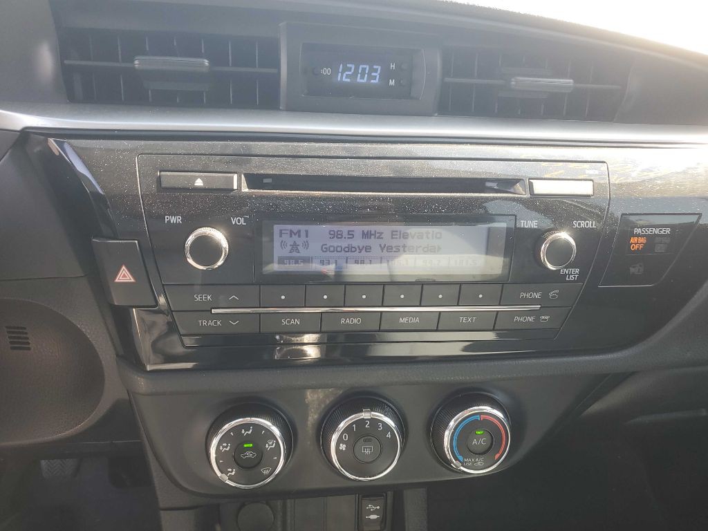 2014 Toyota Corolla Image 11