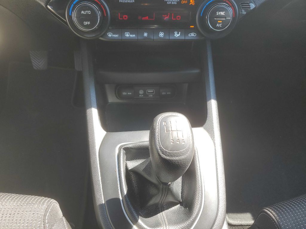 2019 Kia Forte Image 9