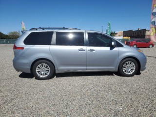 Image for 2013 Toyota Sienna XLE 7-PASSENGER AUTO ACCESS SE ID: 7155830