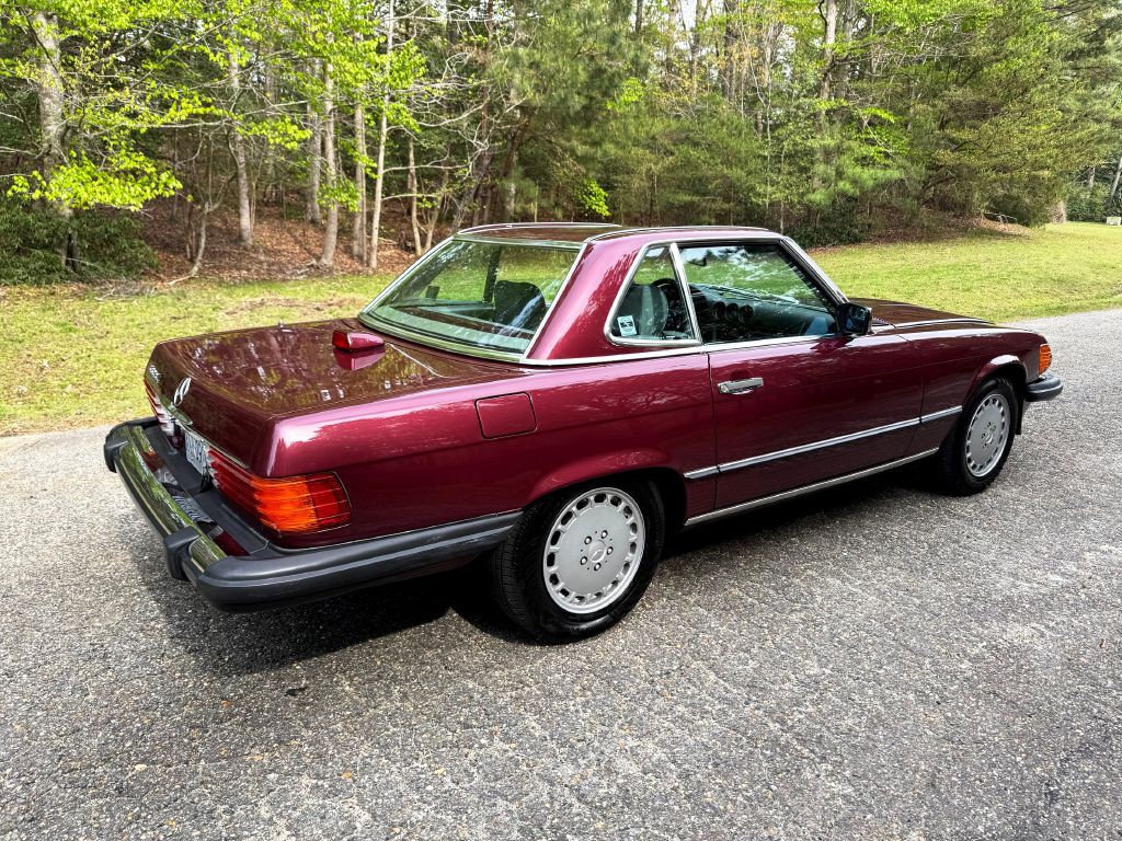 1987 Mercedes-Benz 560-Class Image 9