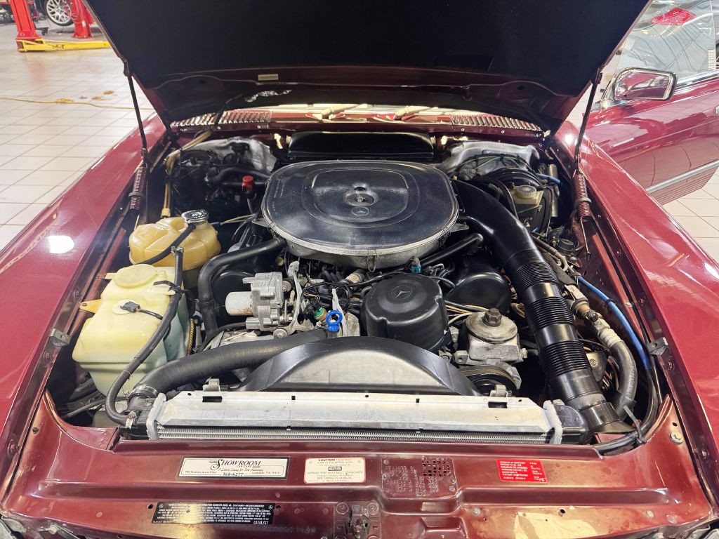 1987 Mercedes-Benz 560-Class Image 24
