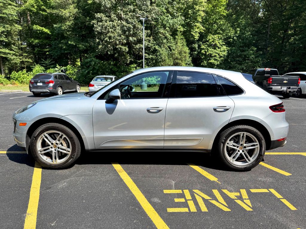 2015 Porsche Macan Image 4