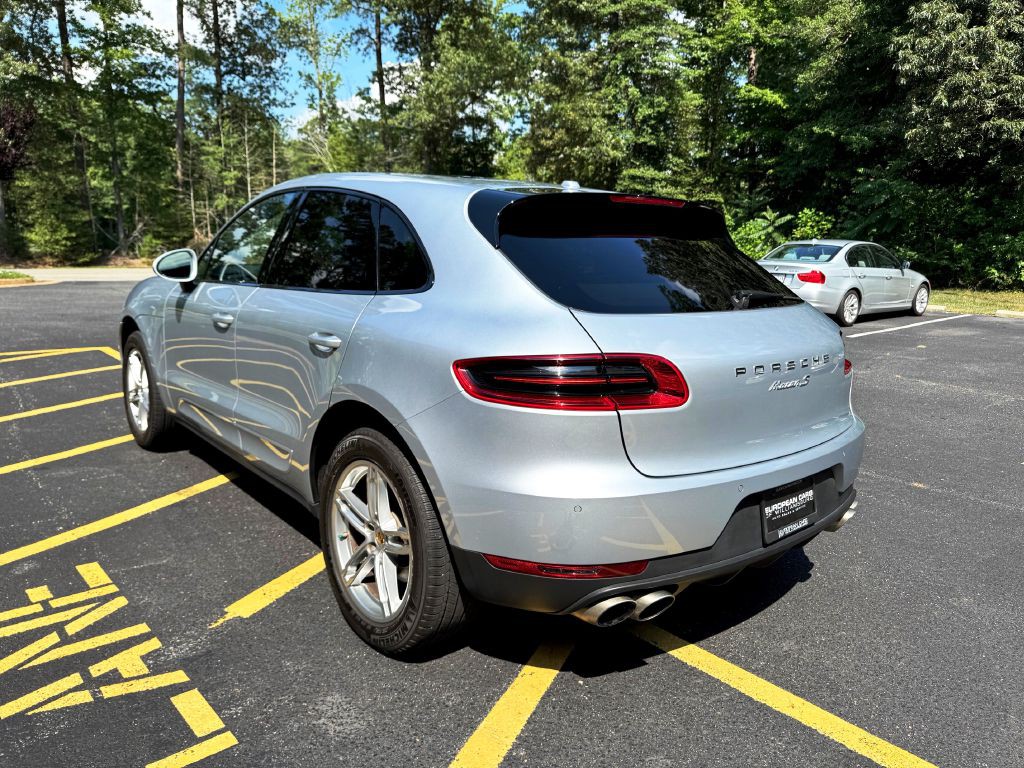 2015 Porsche Macan Image 5