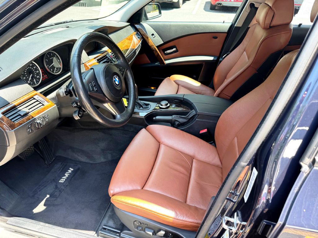 2007 BMW 5 Series Image 10