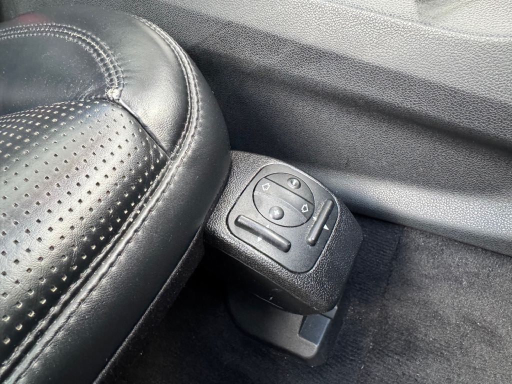 2007 Mercedes-Benz M-Class Image 30