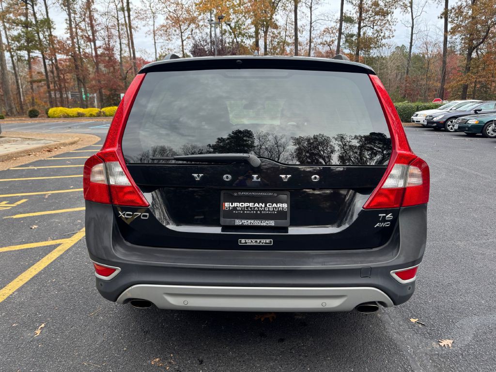 2013 Volvo XC70 Image 6