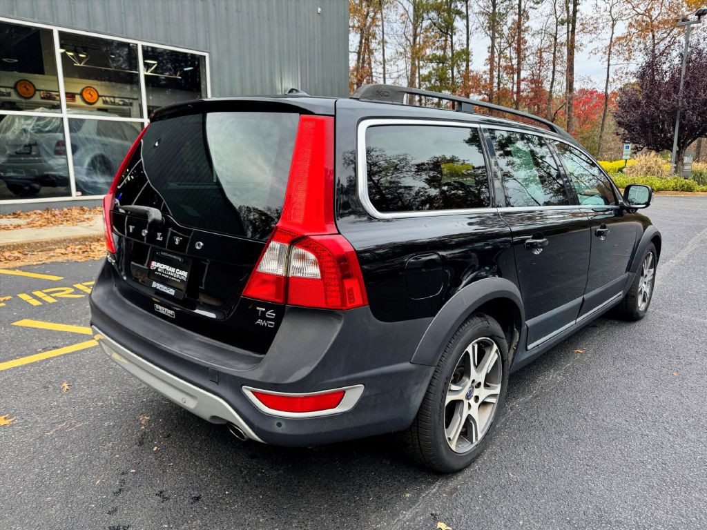 2013 Volvo XC70 Image 7
