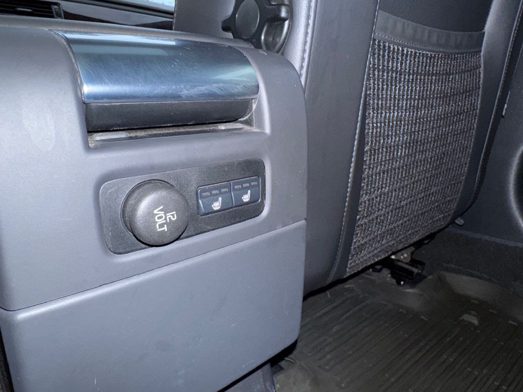 2013 Volvo XC70 Image 21