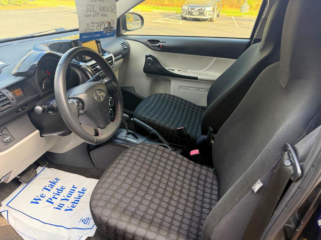 2015 Scion IQ Image 10