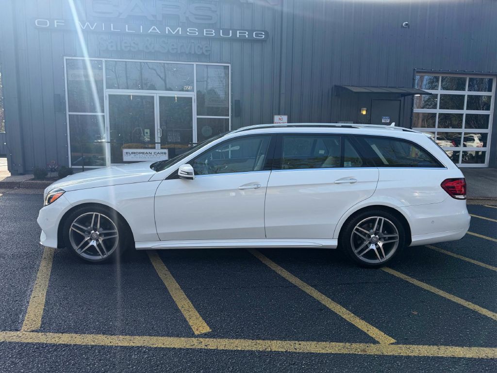 2016 Mercedes-Benz E-Class Image 4